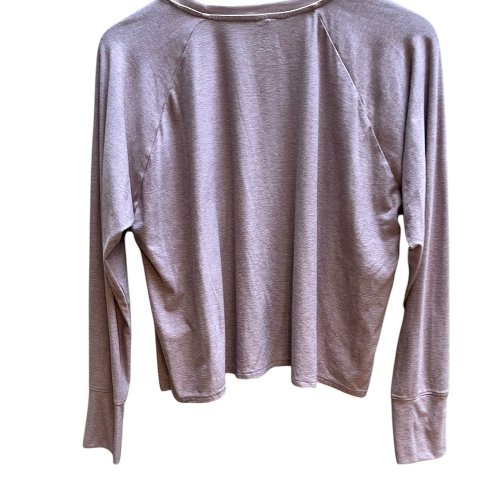 Beyond Yoga Featherweight Daydreamer Pullover Long Sleeve Top - Picture 8 of 15